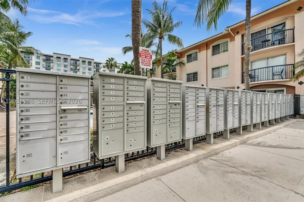 2107 SE 10th Avenue Fort Lauderdale FL 33316