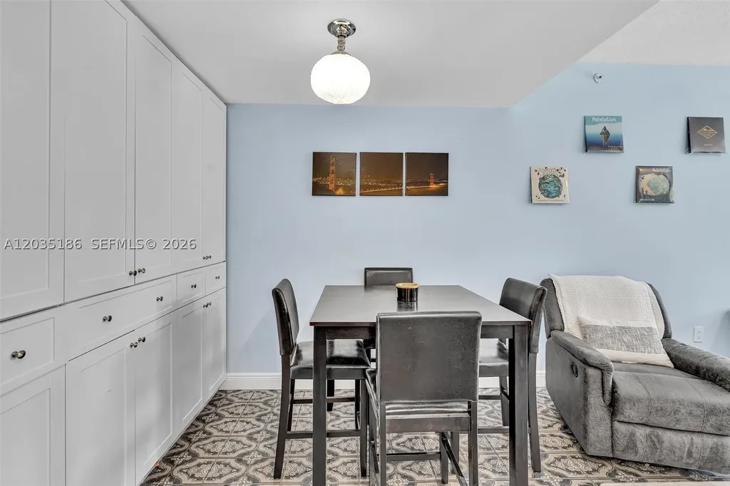 2107 SE 10th Avenue Fort Lauderdale FL 33316