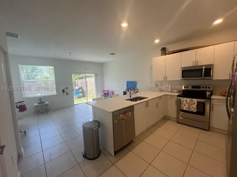 1718 SE 26th Terrace Homestead FL 33035