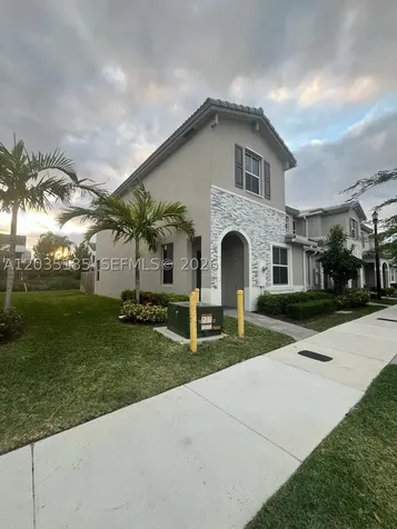 1718 SE 26th Terrace Homestead FL 33035