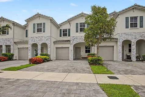 2644 SE 13th Street Homestead FL 33035