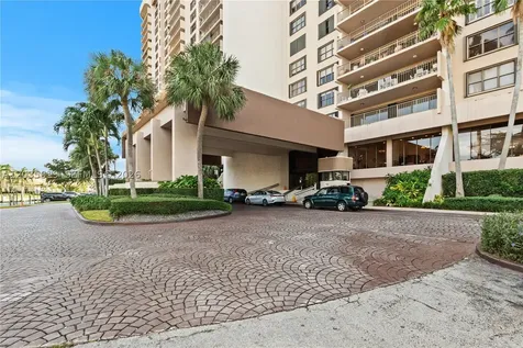 1800 NE 114th Street Miami FL 33181