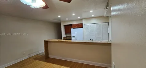 5352 NE 6th Avenue Oakland Park FL 33334