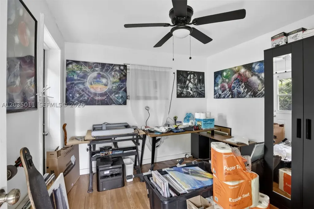 6238 Hayes Street Hollywood FL 33024