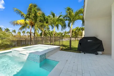 18061 SW 33rd Street Miramar FL 33029