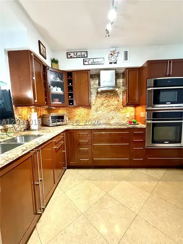 5700 Collins Avenue Miami Beach FL 33140