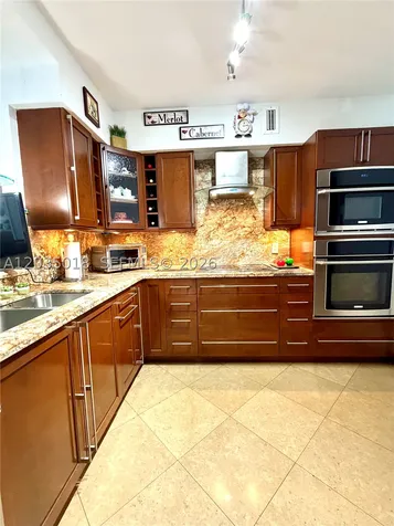 5700 Collins Avenue Miami Beach FL 33140