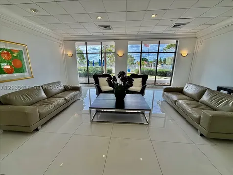 5700 Collins Avenue Miami Beach FL 33140