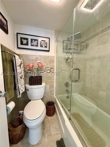 5700 Collins Avenue Miami Beach FL 33140