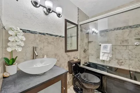 7917 SW 104th Street Miami FL 33156