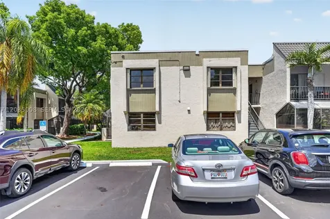 7917 SW 104th Street Miami FL 33156