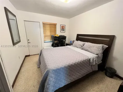 8845 NE 8th Court Miami FL 33138
