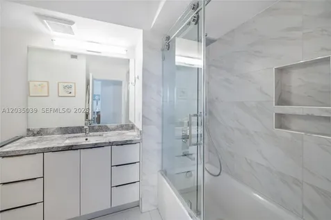 1330 West Avenue Miami Beach FL 33139