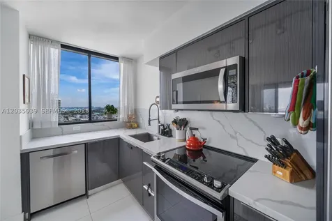 1330 West Avenue Miami Beach FL 33139