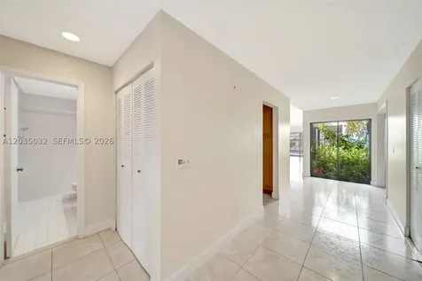 5223 W Gate Lake Road Tamarac FL 33319