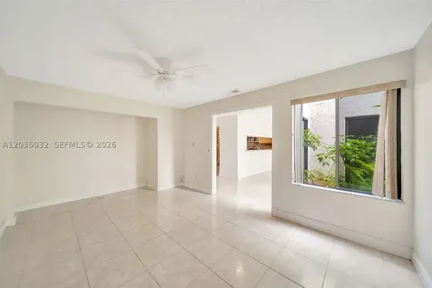 5223 W Gate Lake Road Tamarac FL 33319