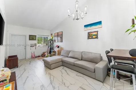 2140 NW 78th Avenue Pembroke Pines FL 33024