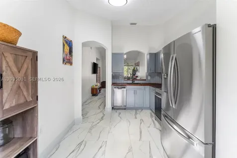 2140 NW 78th Avenue Pembroke Pines FL 33024