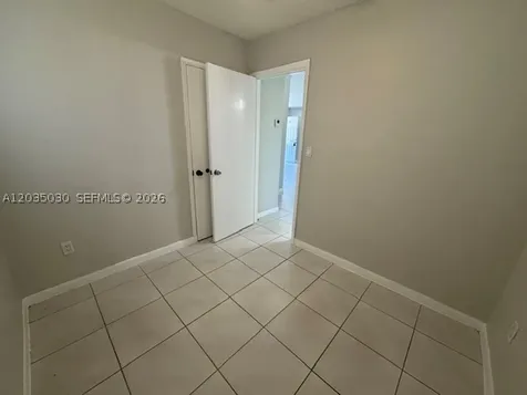 9815 Pan American Drive Cutler Bay FL 33189