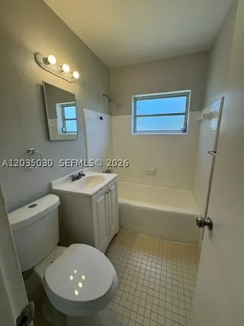 9815 Pan American Drive Cutler Bay FL 33189