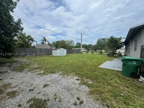 9815 Pan American Drive Cutler Bay FL 33189