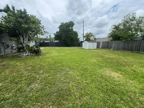 9815 Pan American Drive Cutler Bay FL 33189