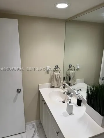 19380 Collins Avenue Sunny Isles Beach FL 33160