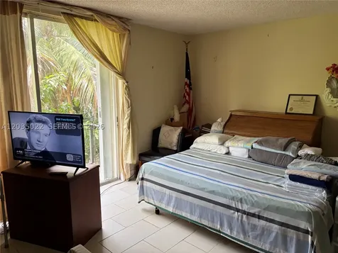 1655 NE 115th Street Miami FL 33181