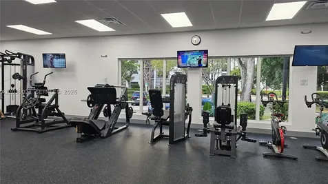 16909 N Bay Road Sunny Isles Beach FL 33160
