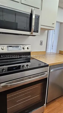 16909 N Bay Road Sunny Isles Beach FL 33160
