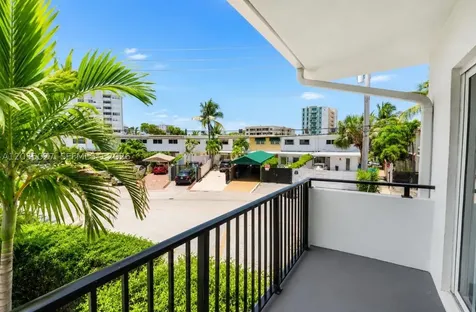 Miami Beach FL 33141