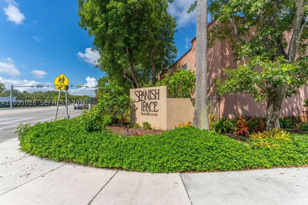 10832 N Kendall Drive Miami FL 33176