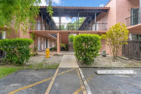 10832 N Kendall Drive Miami FL 33176