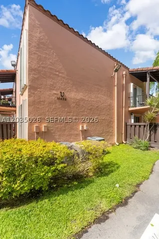 10832 N Kendall Drive Miami FL 33176