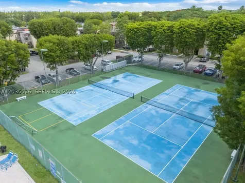10832 N Kendall Drive Miami FL 33176
