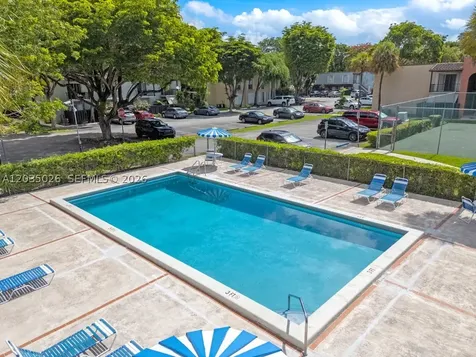 10832 N Kendall Drive Miami FL 33176