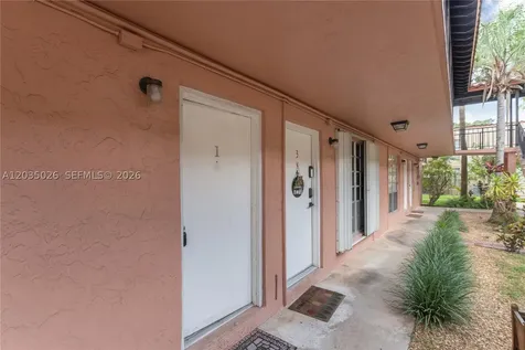 10832 N Kendall Drive Miami FL 33176