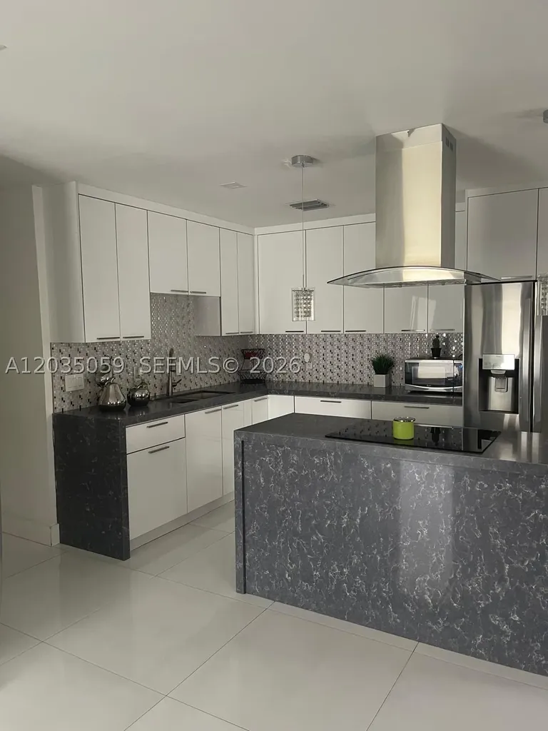 1220 N 71st Terrace Hollywood FL 33024