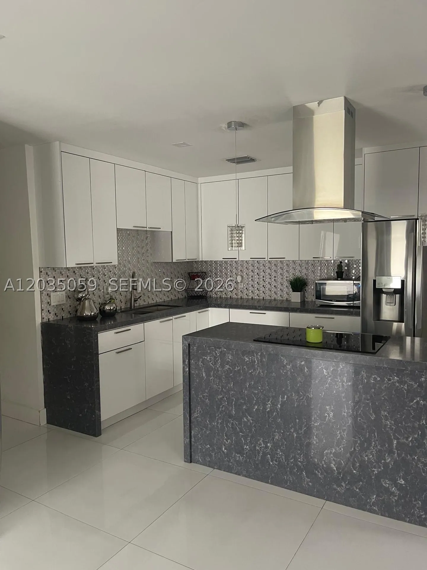 1220 N 71st Terrace Hollywood FL 33024