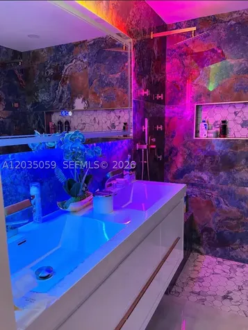 1220 N 71st Terrace Hollywood FL 33024