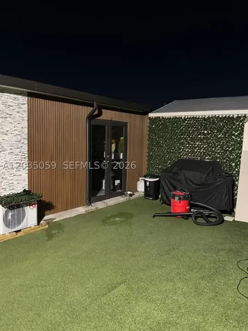 1220 N 71st Terrace Hollywood FL 33024