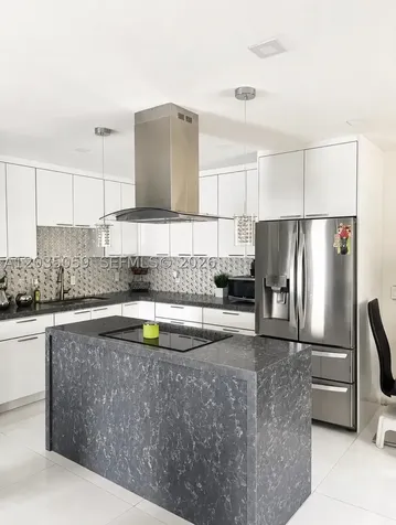 1220 N 71st Terrace Hollywood FL 33024