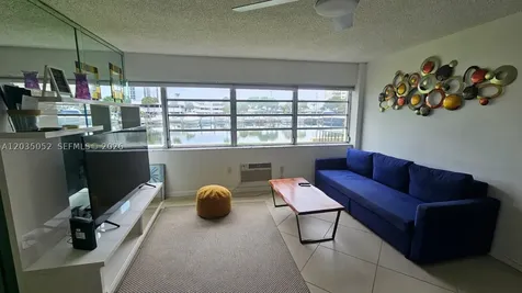 220 Kings Point Drive Sunny Isles Beach FL 33160