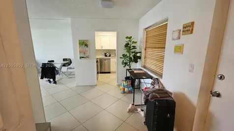 220 Kings Point Drive Sunny Isles Beach FL 33160