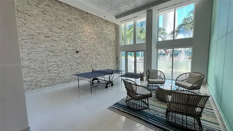 41 SE 5th Street Miami FL 33131
