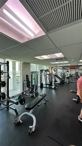 41 SE 5th Street Miami FL 33131