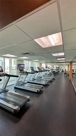 41 SE 5th Street Miami FL 33131