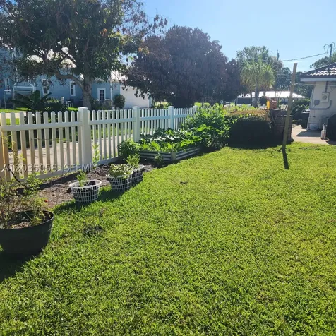 6101 Palmetto Drive Fort Pierce FL 34982