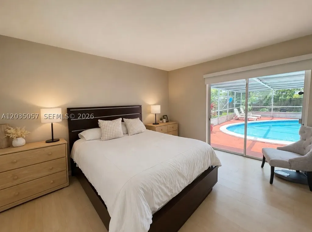 1812 N 45th Avenue Hollywood FL 33021