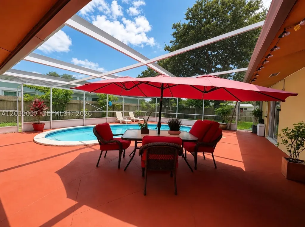 1812 N 45th Avenue Hollywood FL 33021